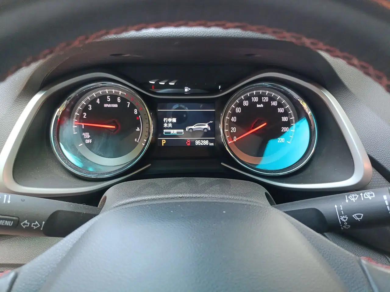 Chevrolet Orlando 2019 Redline 530T Automatic Zhaoxiang Edition (5+2 Seating) China VI — миниатюра 11