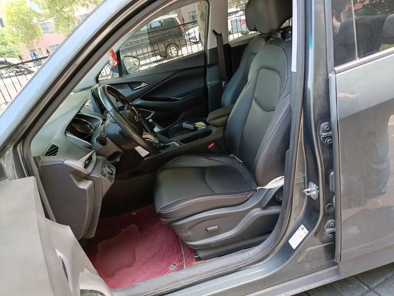 Chevrolet Orlando 2019 Redline 530T Automatic Zhaoxiang Edition (5+2 Seating) China VI — миниатюра 15