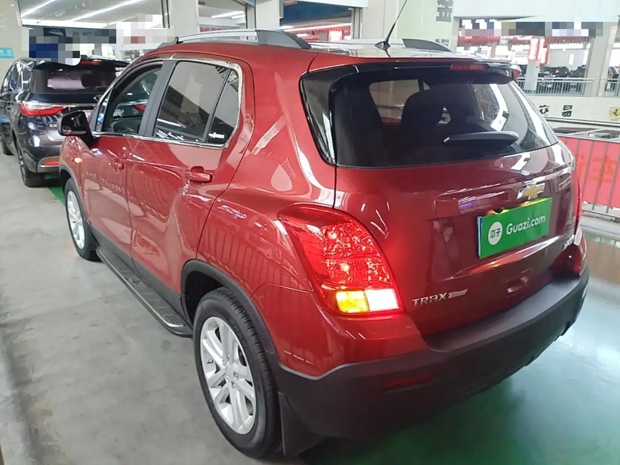 Chevrolet Trax 2016 1.4T Automatic Two-Wheel Drive Comfort Version with Sunroof — миниатюра 4