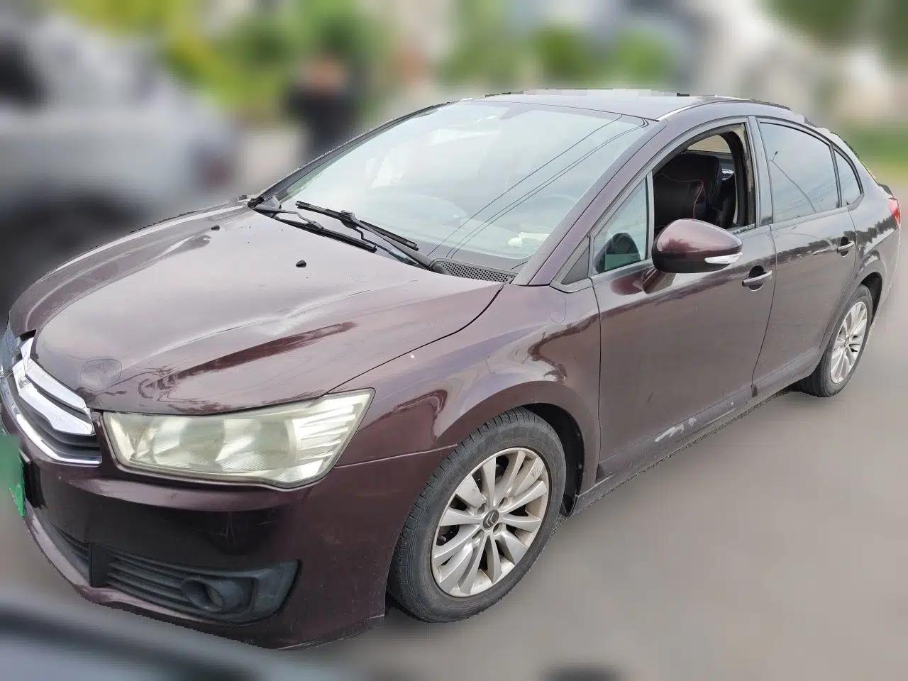 Citroen C-Quatre 2013 Sedan 1.6L Manual - Prestige Model — миниатюра 1
