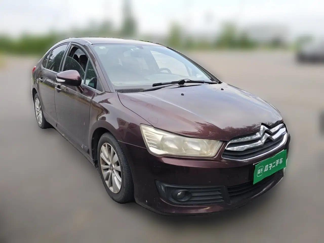 Citroen C-Quatre 2013 Sedan 1.6L Manual - Prestige Model — миниатюра 3