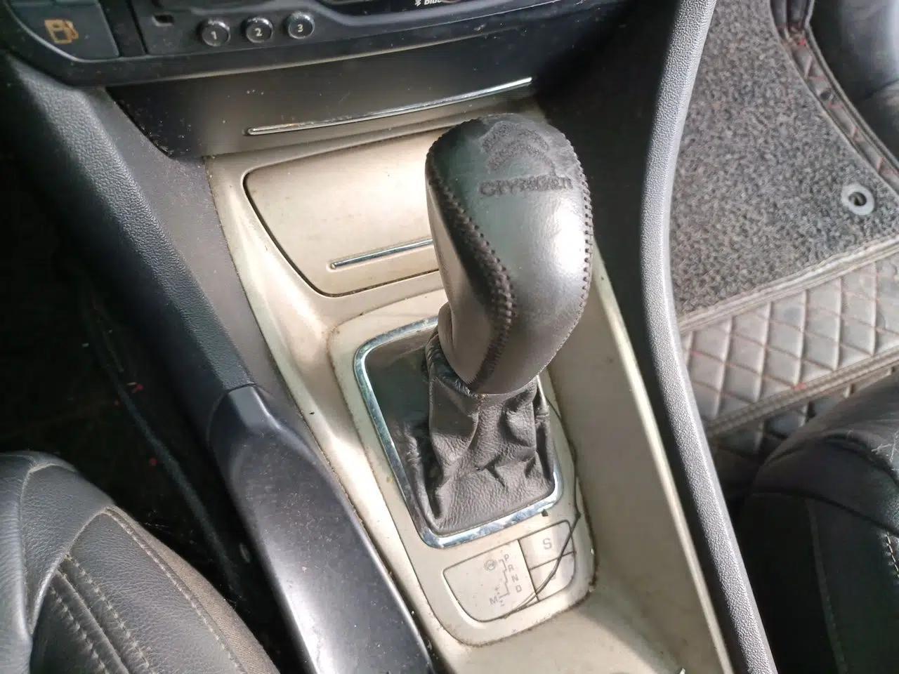 Citroen C5 2011 Dongfang Zhilü 2.3L Automatic Luxury Model — миниатюра 14
