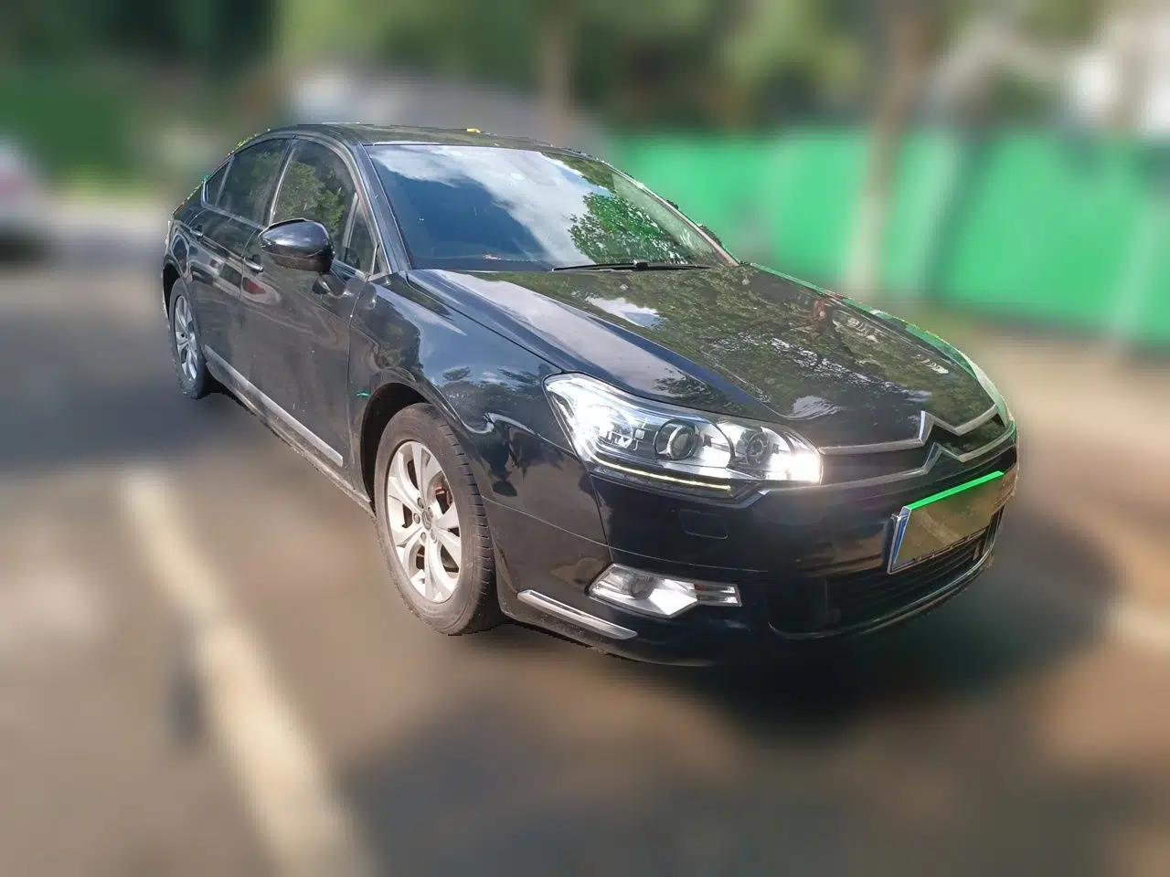 Citroen C5 2011 Dongfang Zhilü 2.3L Automatic Luxury Model — миниатюра 3