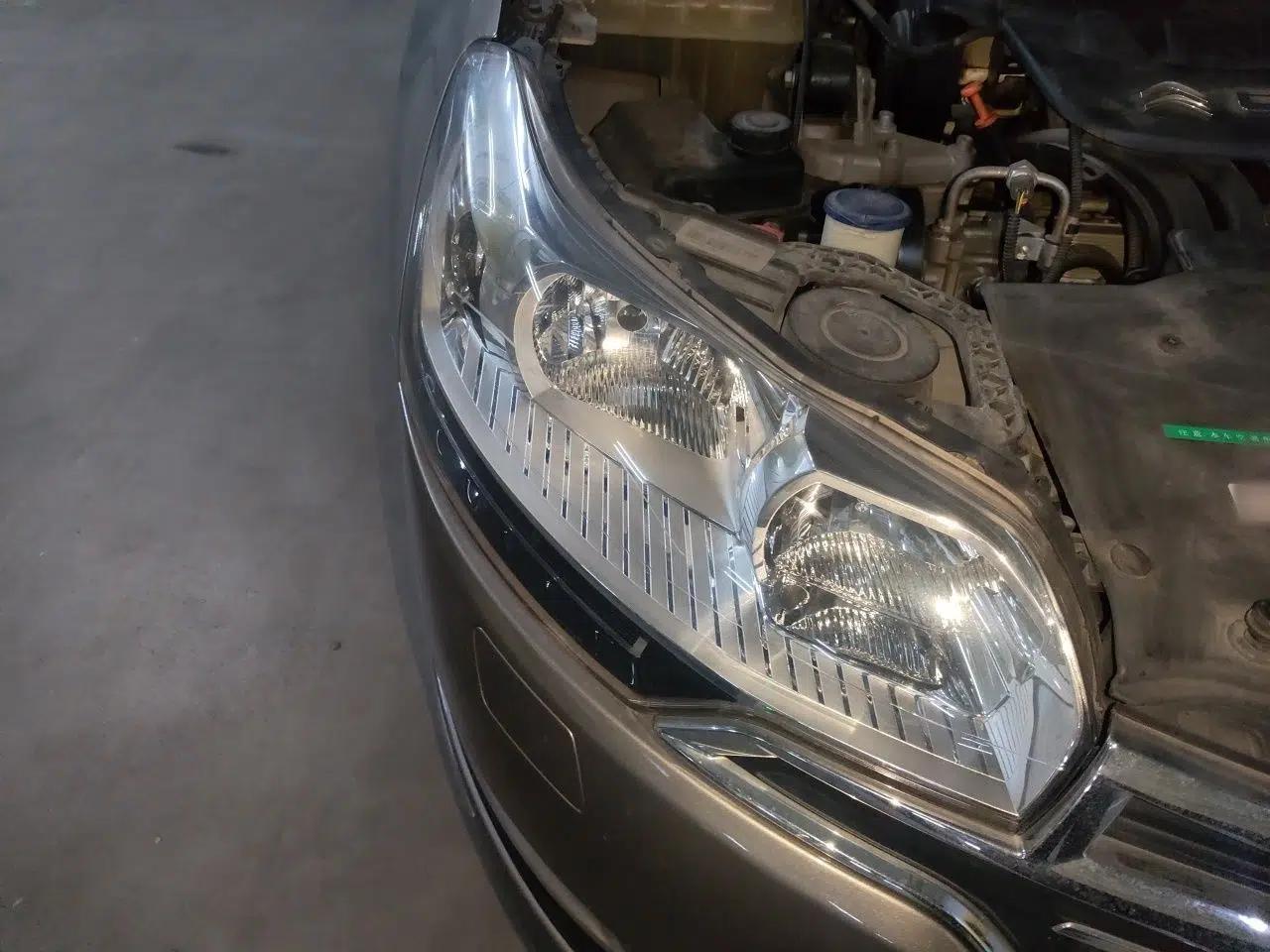 Citroen C5 2013 2.0L Automatic Luxury Model — миниатюра 7