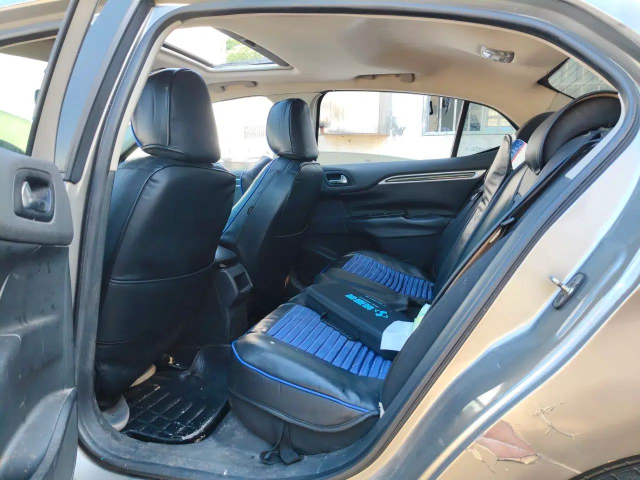 Citroen C4L 2015 1.8L Automatic Luxury Edition — миниатюра 17