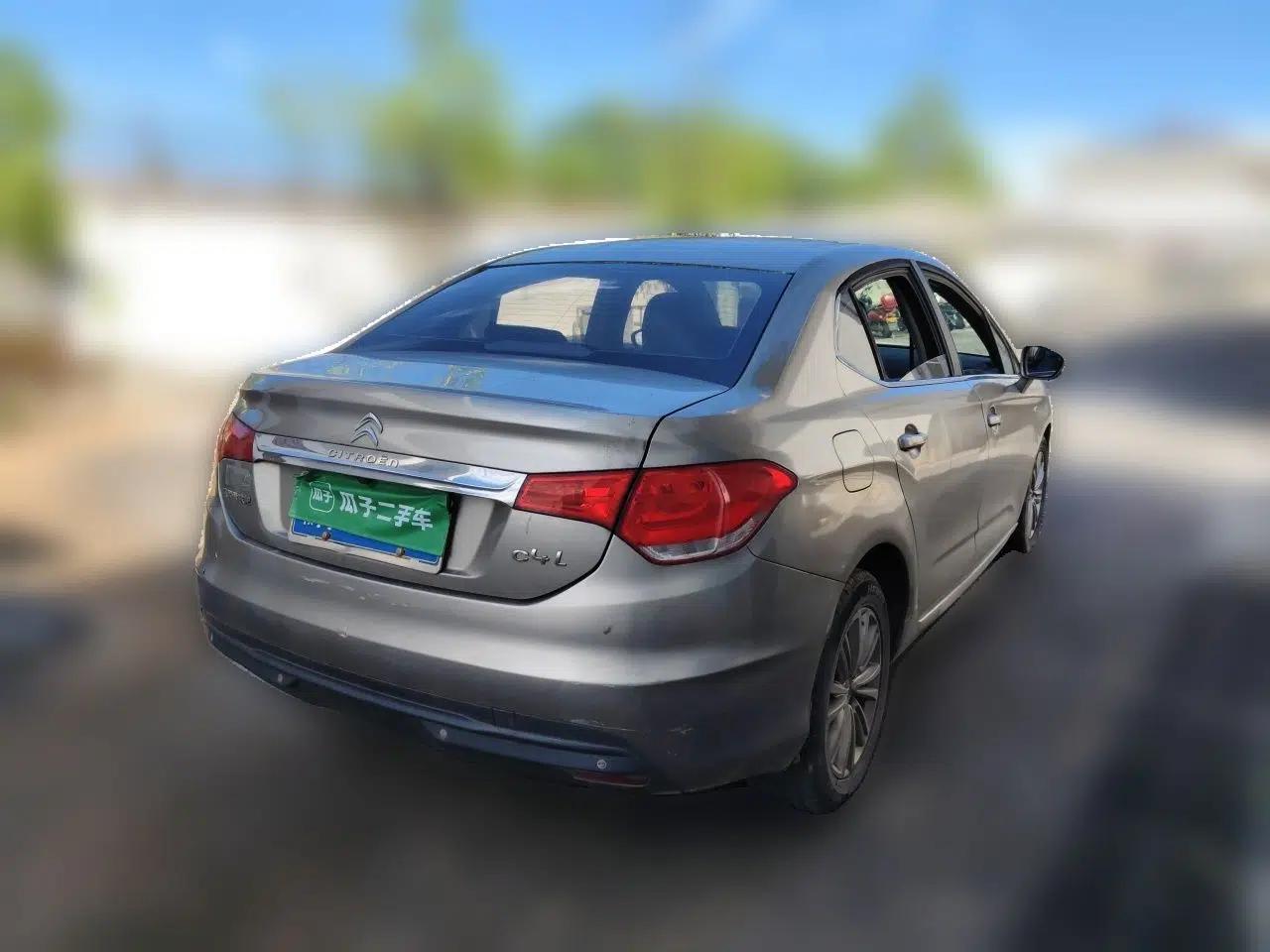 Citroen C4L 2015 1.8L Automatic Luxury Edition — миниатюра 6