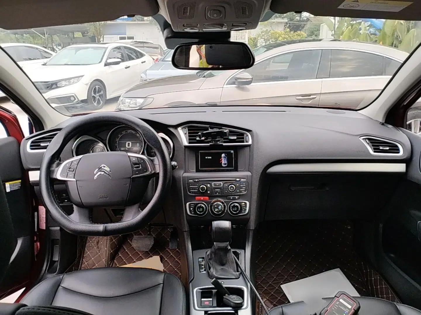 Citroen C4L 2016 1.2T Automatic Elite Model — миниатюра 12
