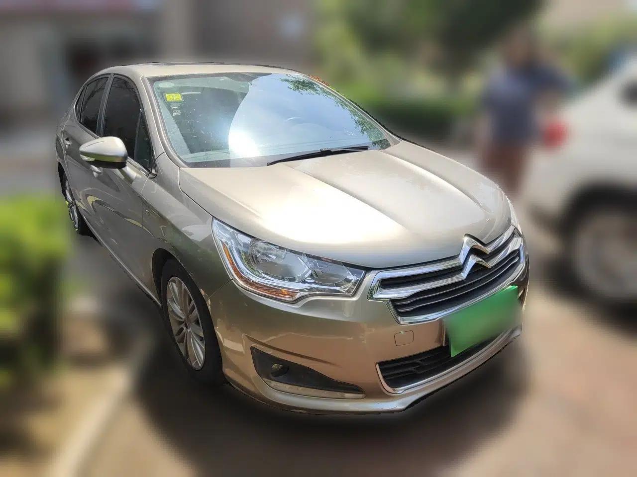 Citroen C4L 2013 1.8L Automatic Enjoyment Edition — миниатюра 3