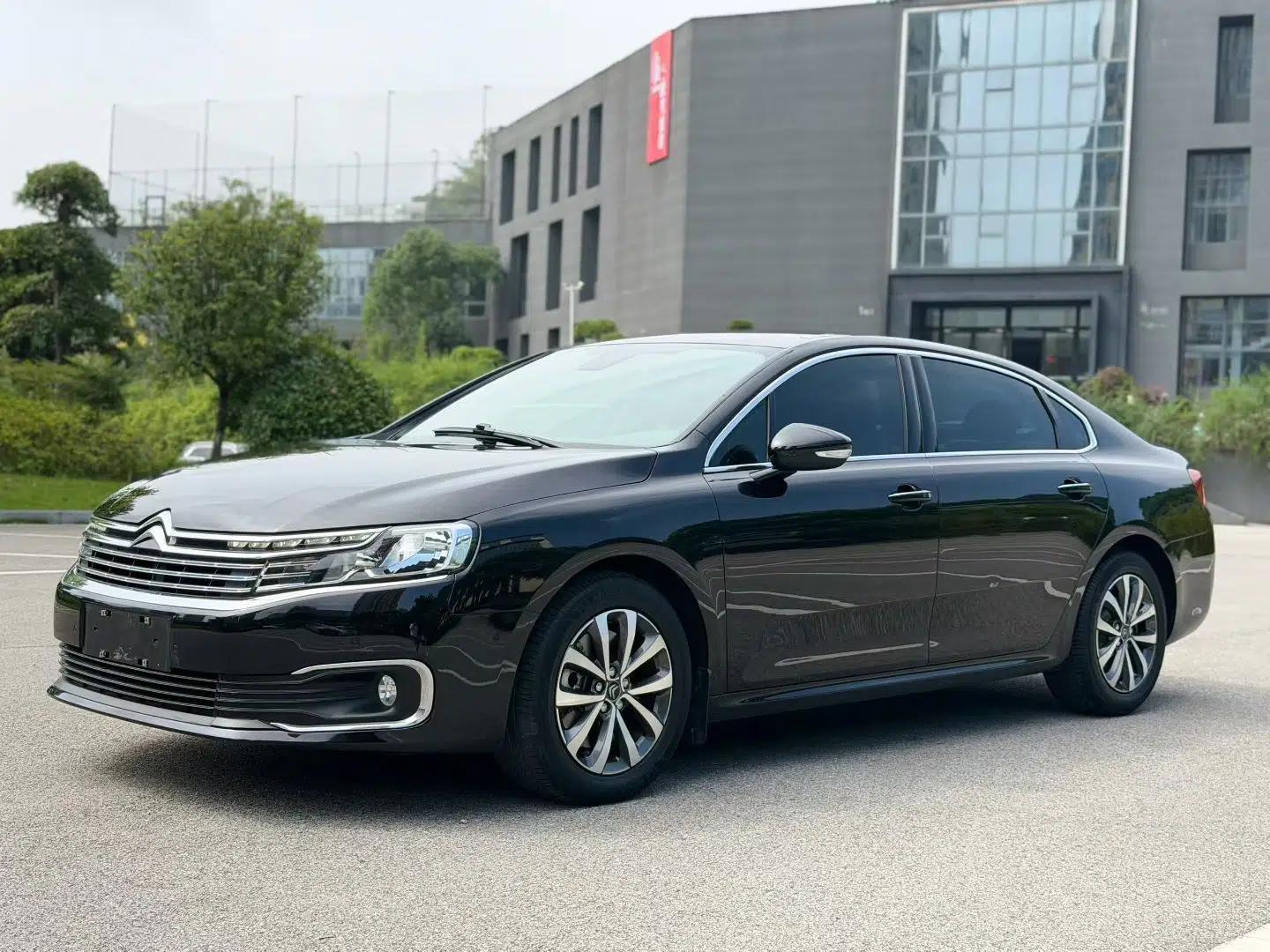 Citroen C6 2017 350THP Luxury Model — миниатюра 1