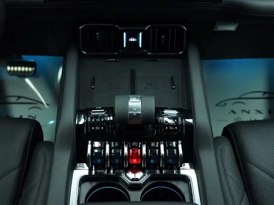 Leopard 8 2025 Smart & Brave Flagship Edition 6-seater — миниатюра 25