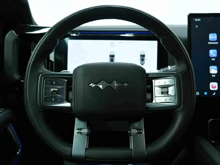 Leopard 8 2025 Smart & Brave Flagship Edition 6-seater — миниатюра 9