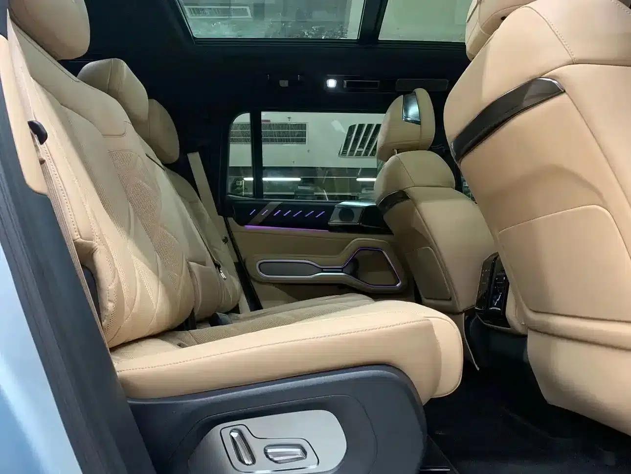Leopard 8 2025 Smart & Brave Flagship Edition 7-Seater — миниатюра 3