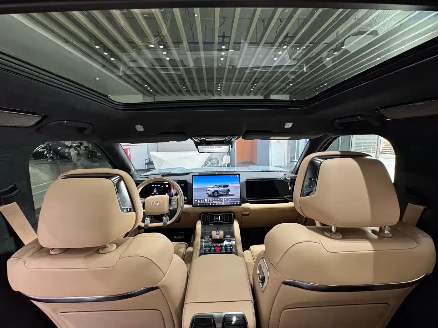 Leopard 8 2025 Smart & Brave Flagship Edition 7-Seater — миниатюра 12