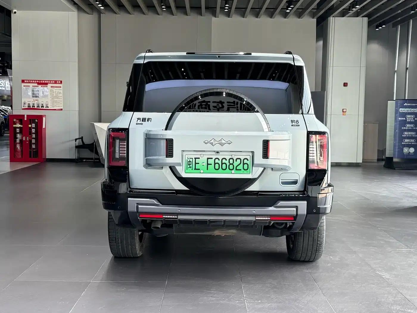 Leopard 8 2025 Smart & Brave Flagship Edition 7-Seater — миниатюра 6
