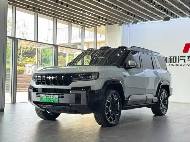 Leopard 8 2025 Smart & Brave Flagship Edition 7-Seater
