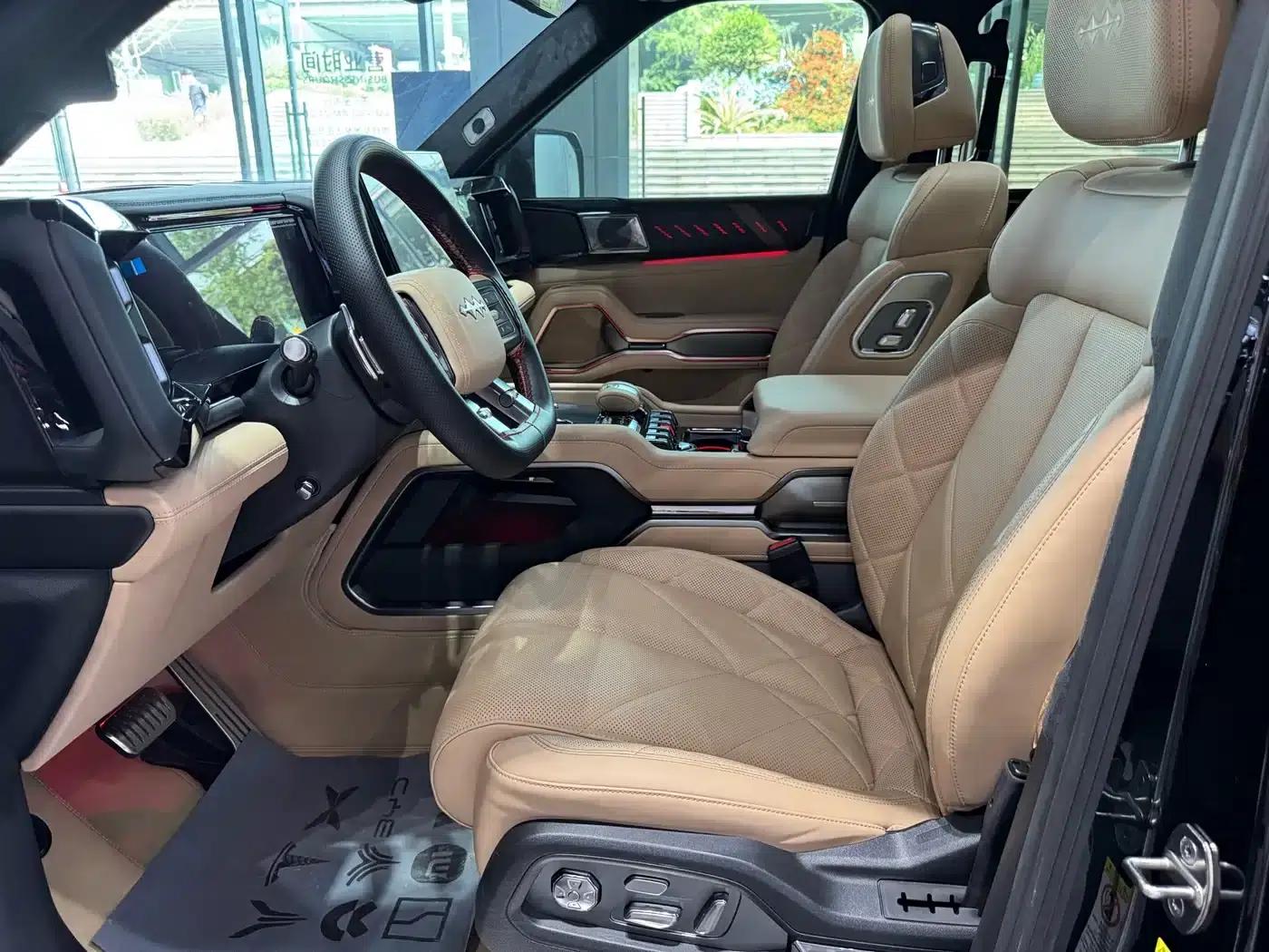 Leopard 8 2025 Smart & Brave Flagship Edition 6-seater — миниатюра 6