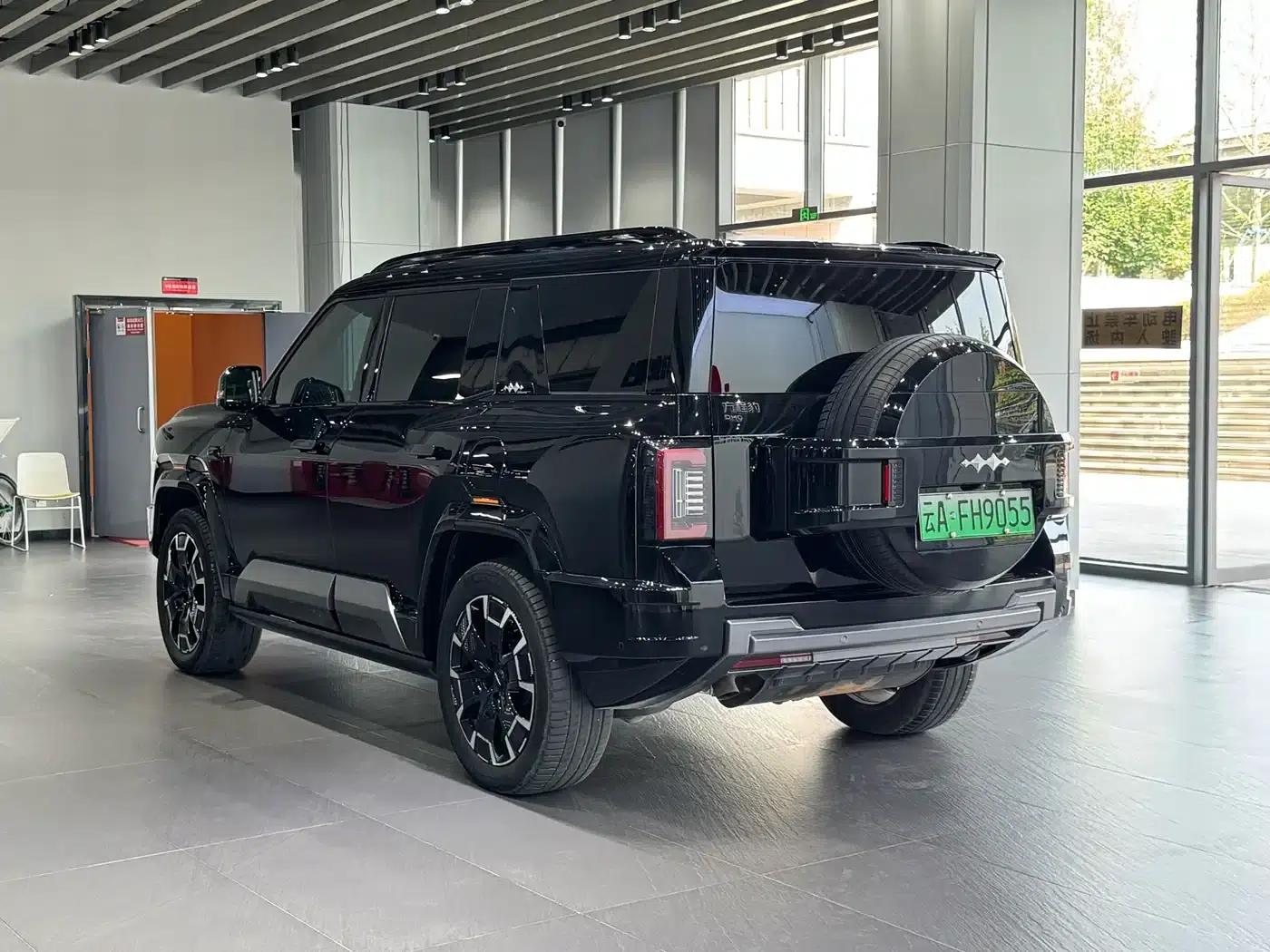 Leopard 8 2025 Smart & Brave Flagship Edition 6-seater — миниатюра 8