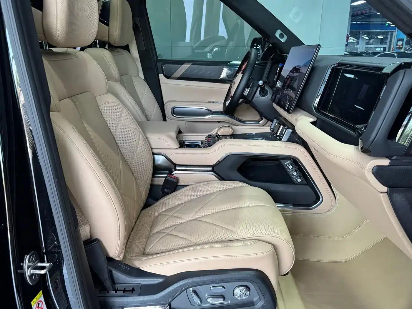 Leopard 8 2025 Smart & Brave Flagship Edition 6-seater — миниатюра 9