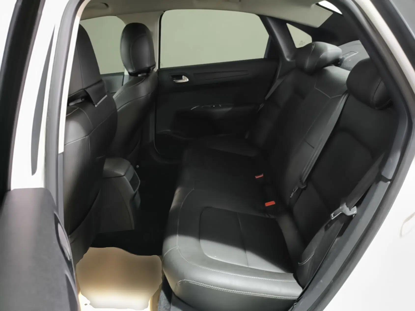 Citroen C4 Sega 2018 1.6L Automatic Luxury Model — миниатюра 20