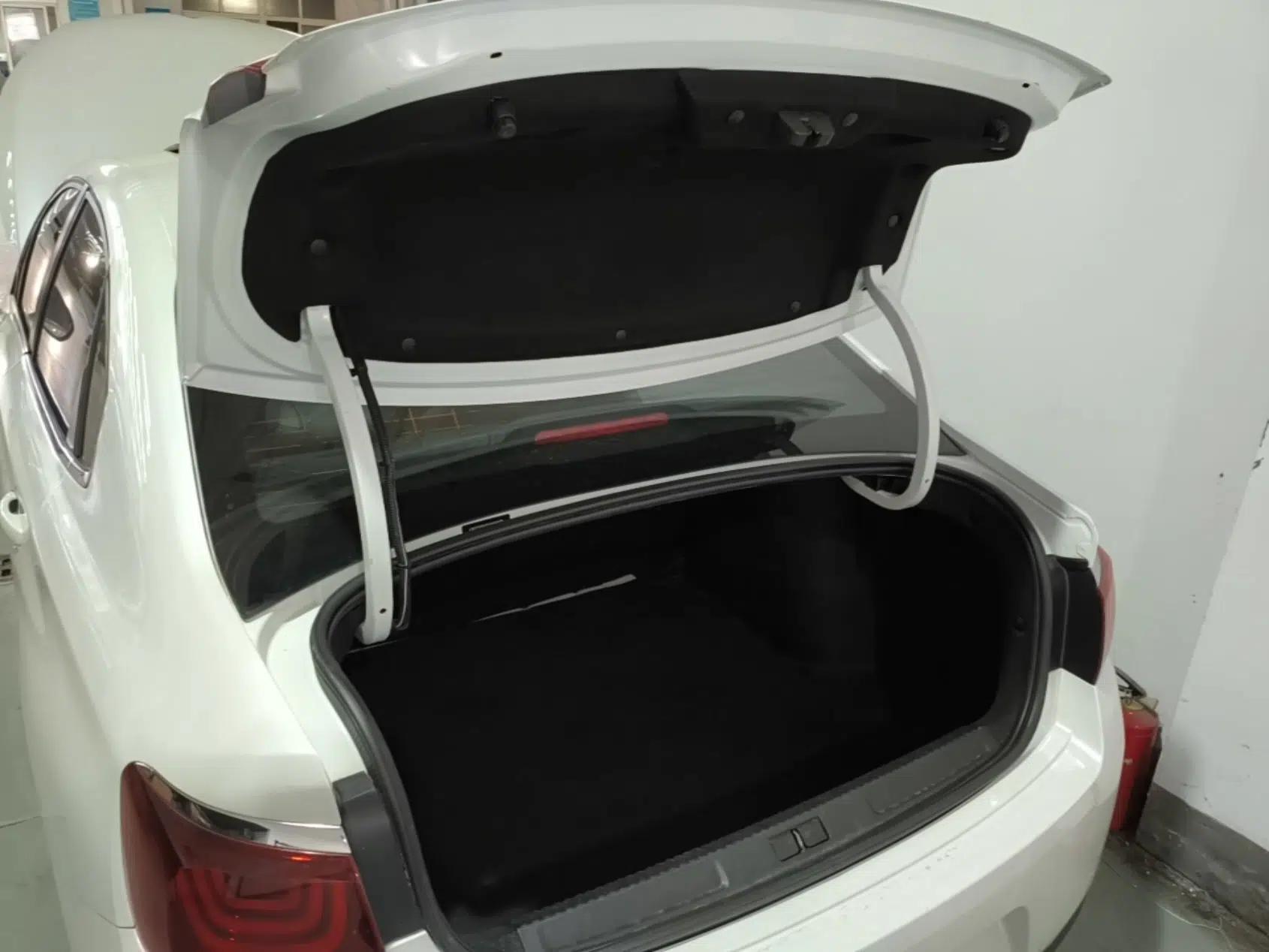 Citroen C4 Sega 2018 1.6L Automatic Luxury Model — миниатюра 22