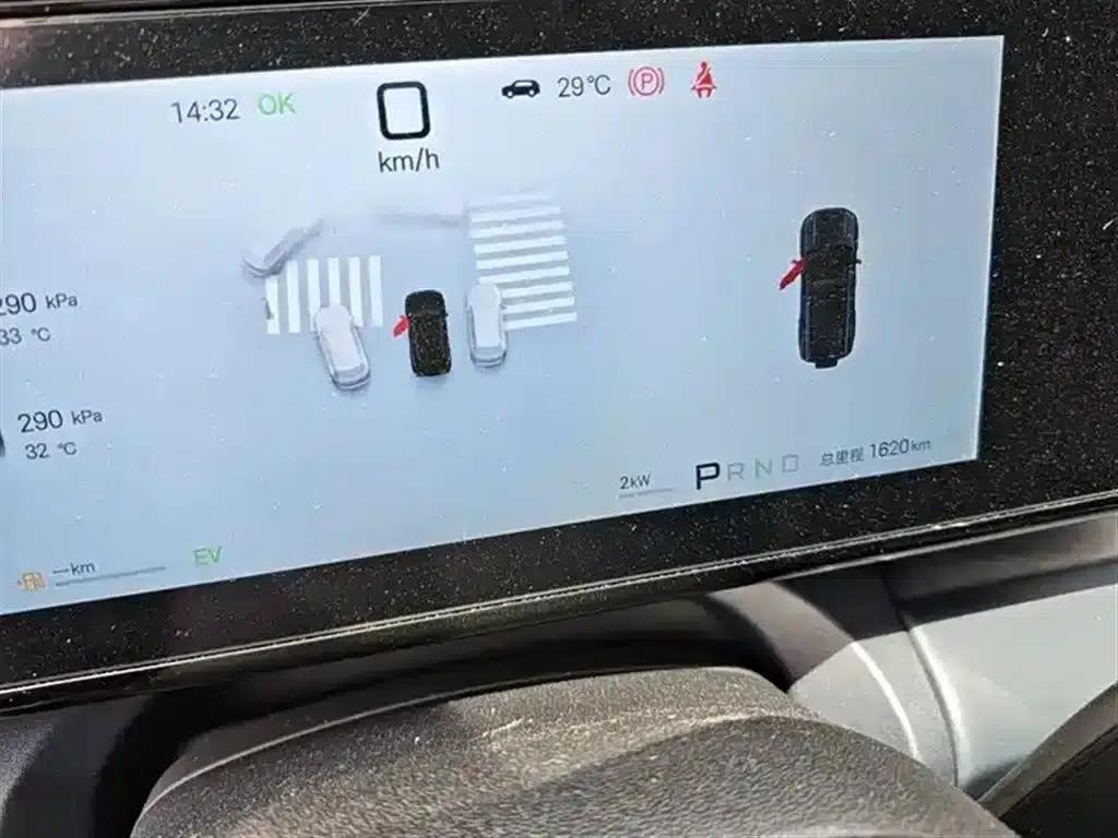 Titanium 7 2025 Model 200KM 2WD Max Edition — миниатюра 11