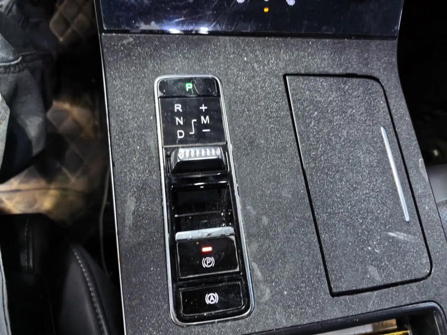 EXEED Zhuifeng 2022 1.6T DCT Goddess Edition — миниатюра 14