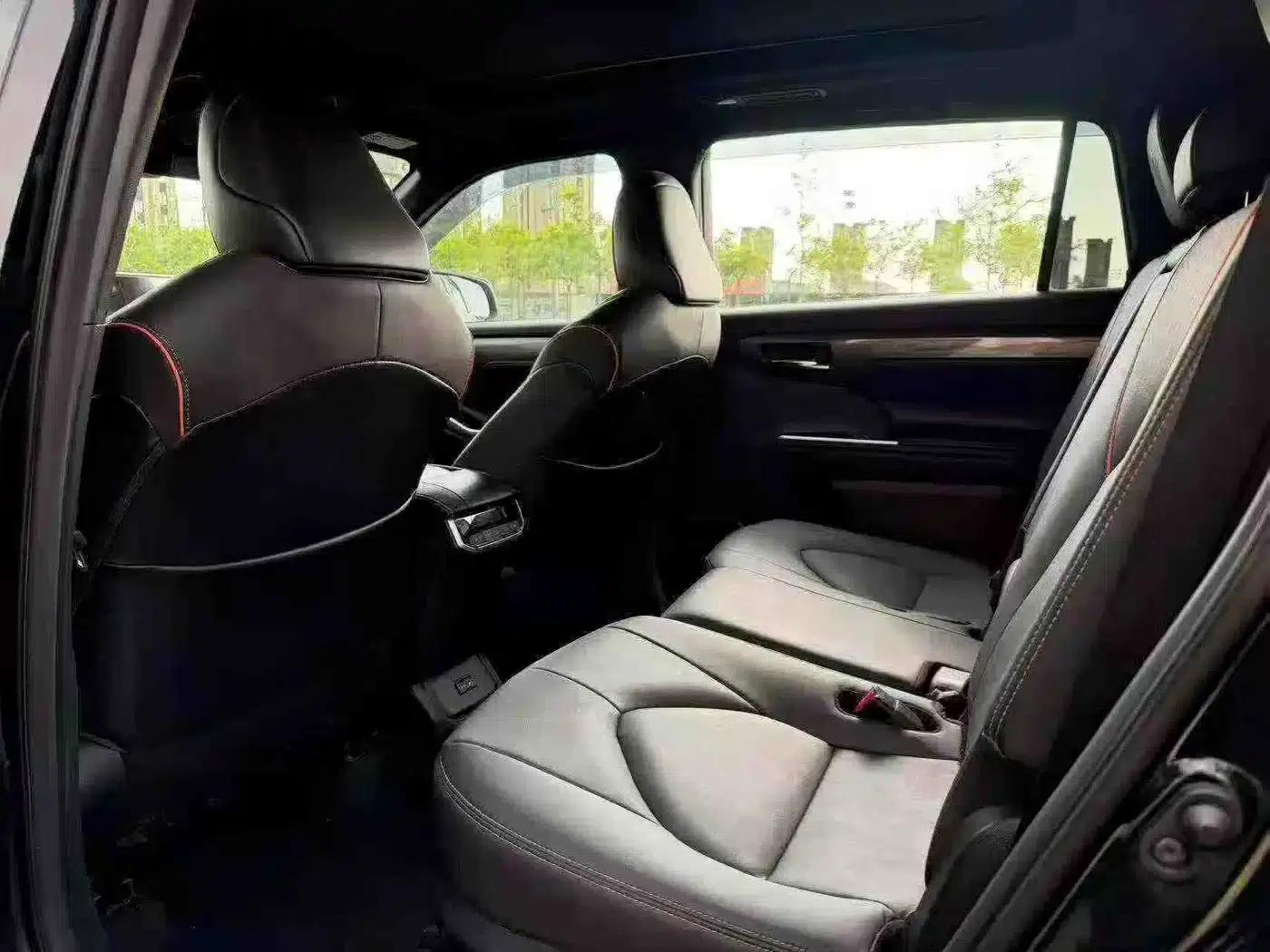 Crown Land Cruiser 2024 2.5L HEV 4WD Premium Edition — миниатюра 6
