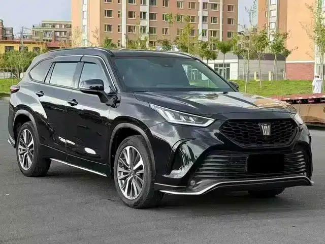 Crown Land Cruiser 2024 2.5L HEV 4WD Premium Edition