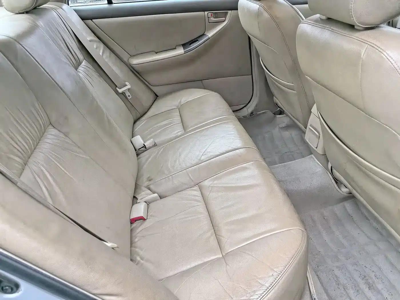 Corolla 2009 1.6L Manual Special Edition — миниатюра 11