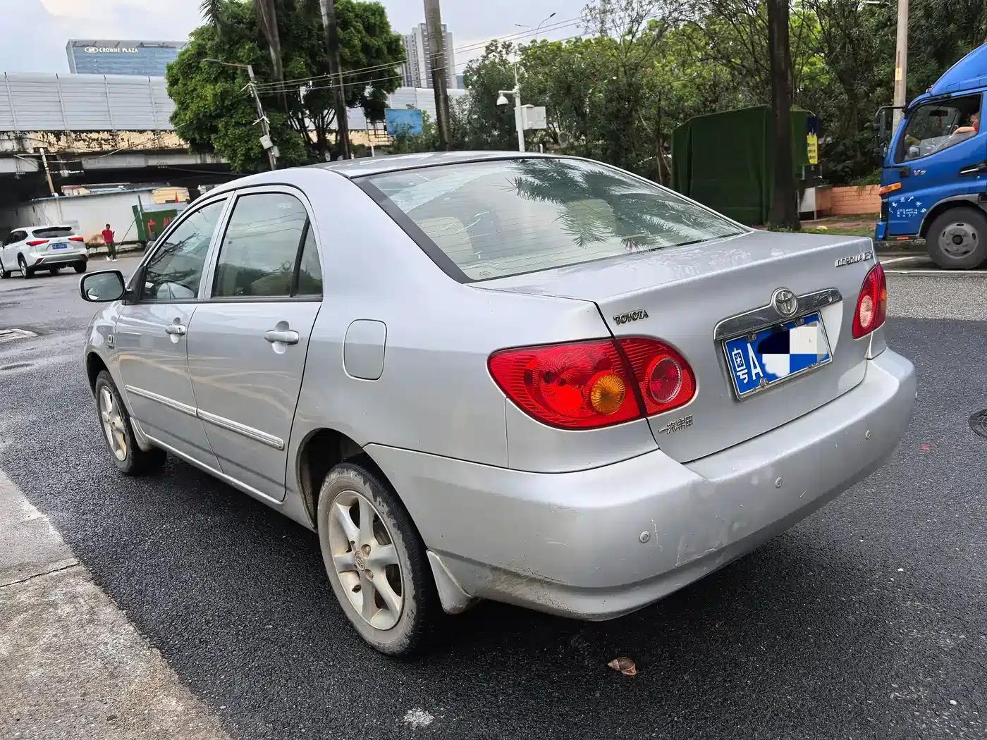 Corolla 2009 1.6L Manual Special Edition — миниатюра 5