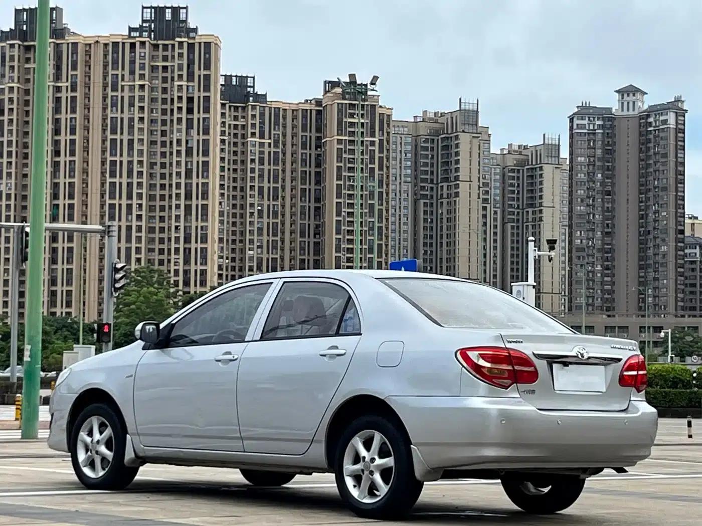 Corolla 2013 1.6L Automatic Premium Edition — миниатюра 9