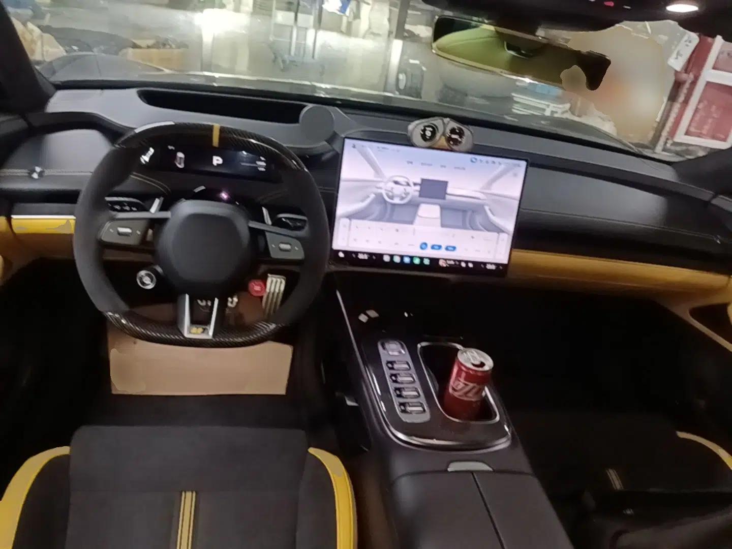 Xiaomi Auto SU7 Ultra 2025 Ultra Model — миниатюра 12