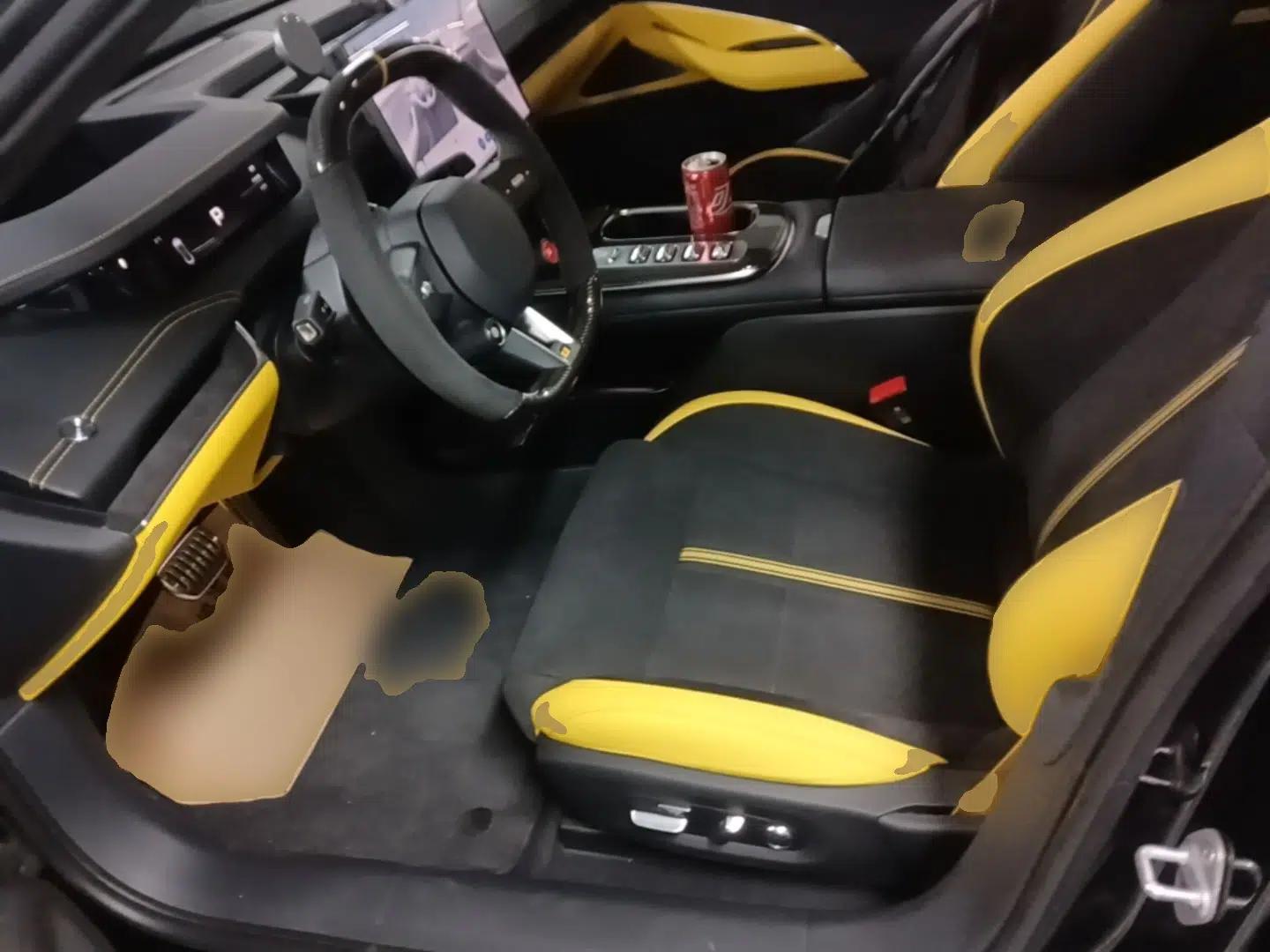 Xiaomi Auto SU7 Ultra 2025 Ultra Model — миниатюра 17