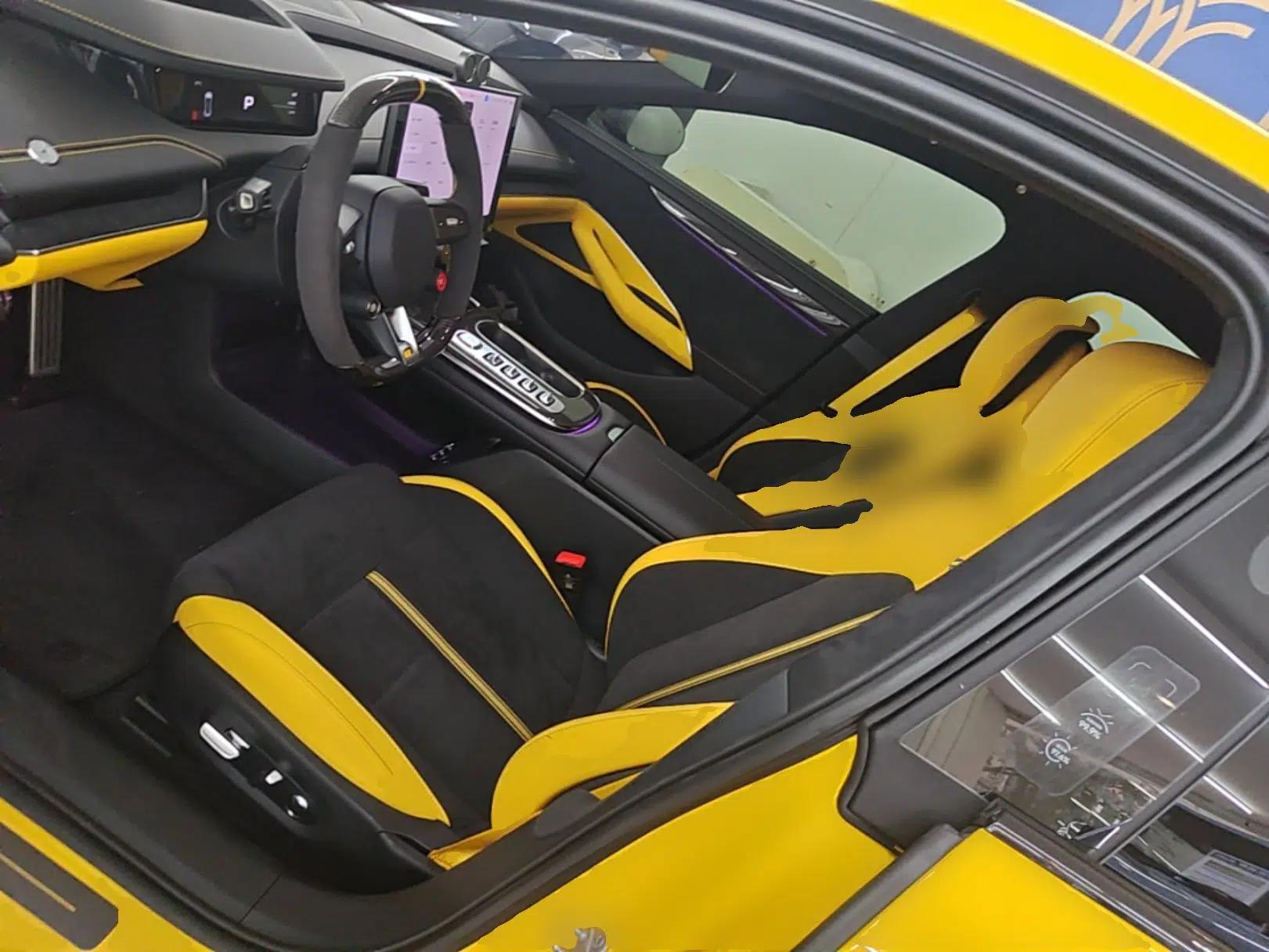 Xiaomi Auto SU7 Ultra 2025 Ultra Model — миниатюра 17