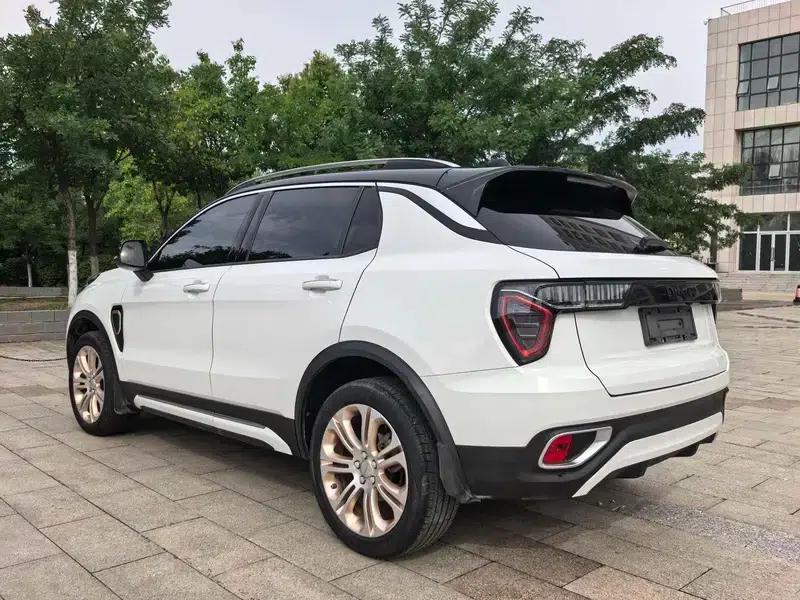 Lynk & Co 01 2017 2.0T 2WD Pro Edition — миниатюра 4