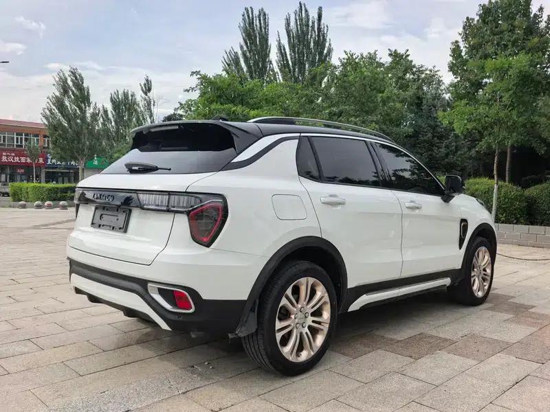 Lynk & Co 01 2017 2.0T 2WD Pro Edition — миниатюра 6