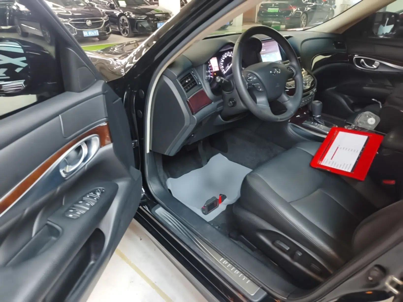 Infiniti Q70 2019 Q70L 2.0T Elite Plus Version — миниатюра 25