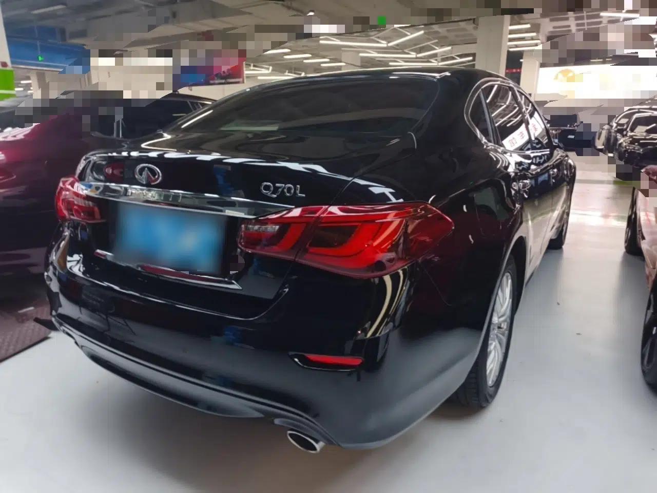 Infiniti Q70 2019 Q70L 2.0T Elite Plus Version — миниатюра 6