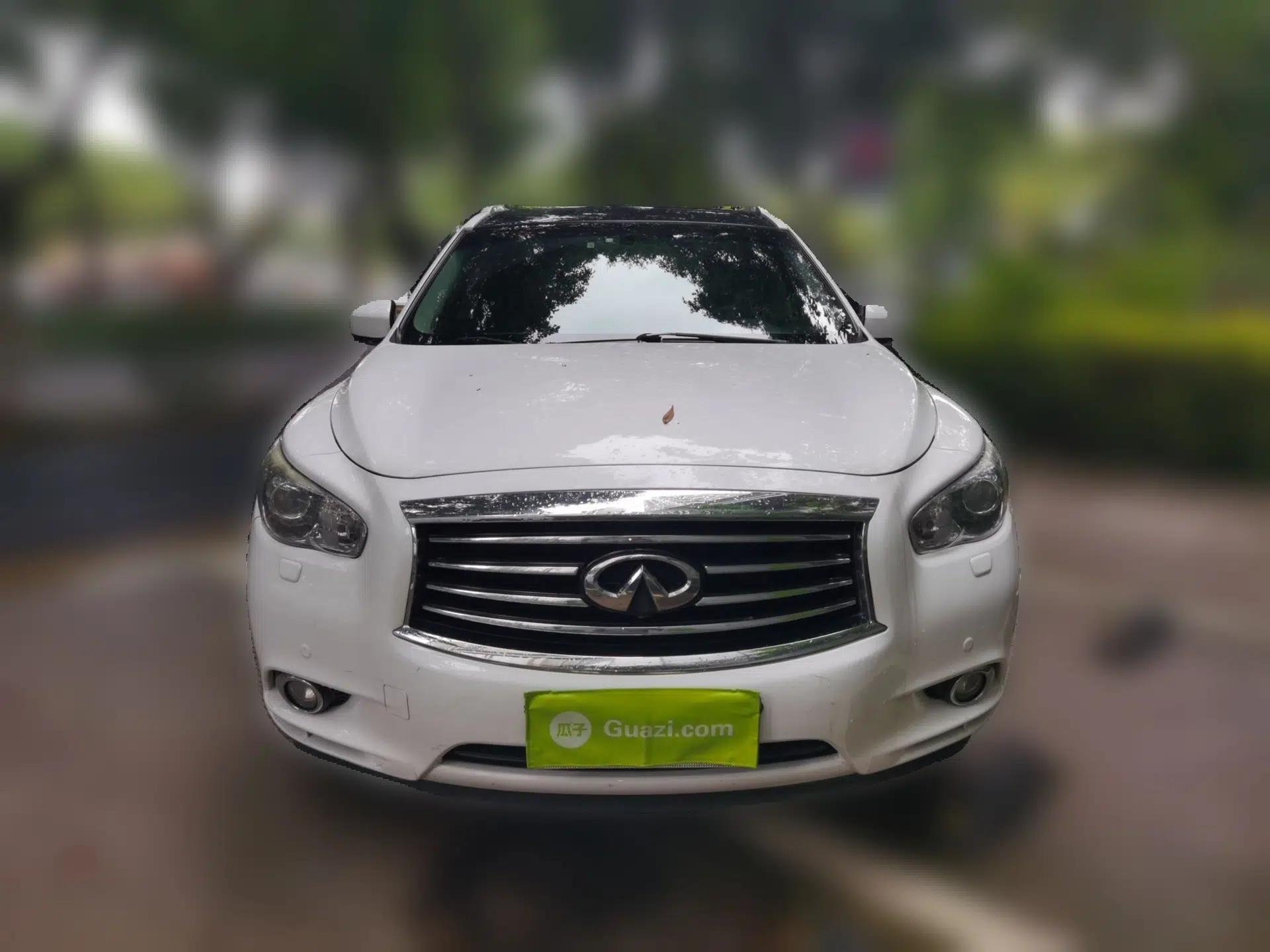 Infiniti JX 2013 JX35 Two-Wheel-Drive Excellence Edition — миниатюра 2