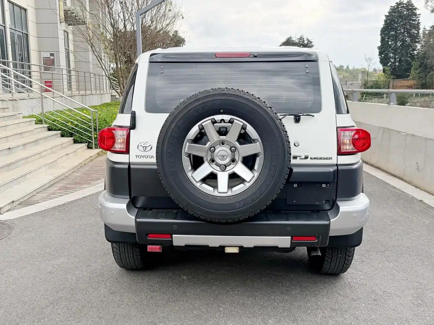 2019 FJ Cruiser 4.0L Middle East Edition — миниатюра 17