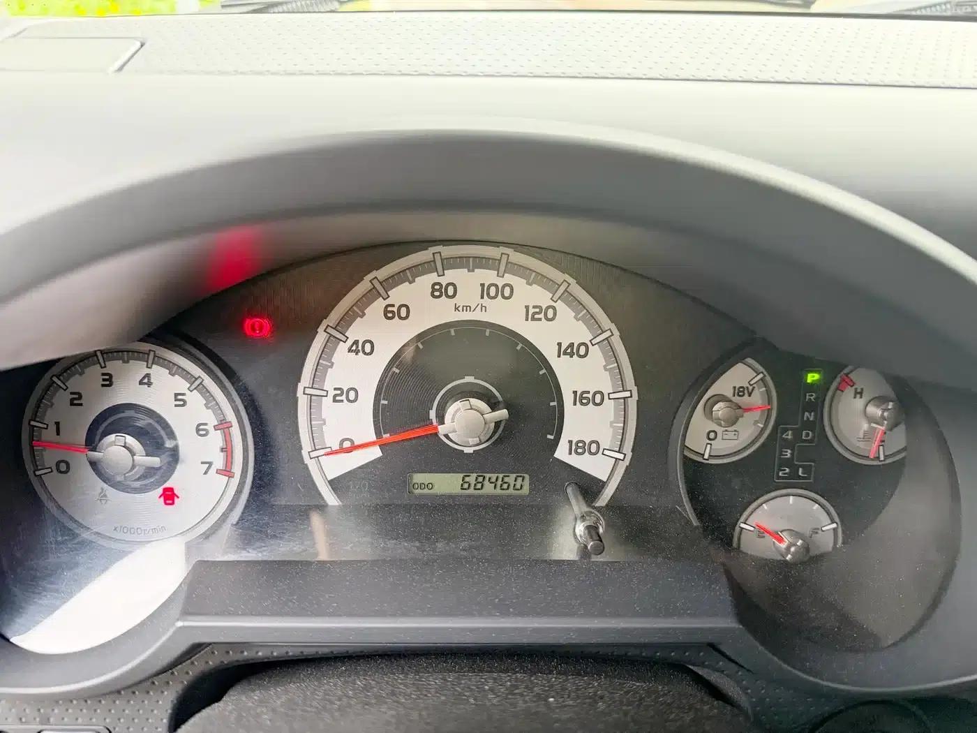 2019 FJ Cruiser 4.0L Middle East Edition — миниатюра 9