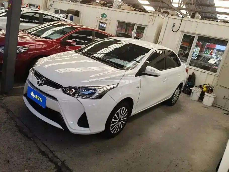 YARiS L 2020 1.5L CVT Leading Edition — миниатюра 1