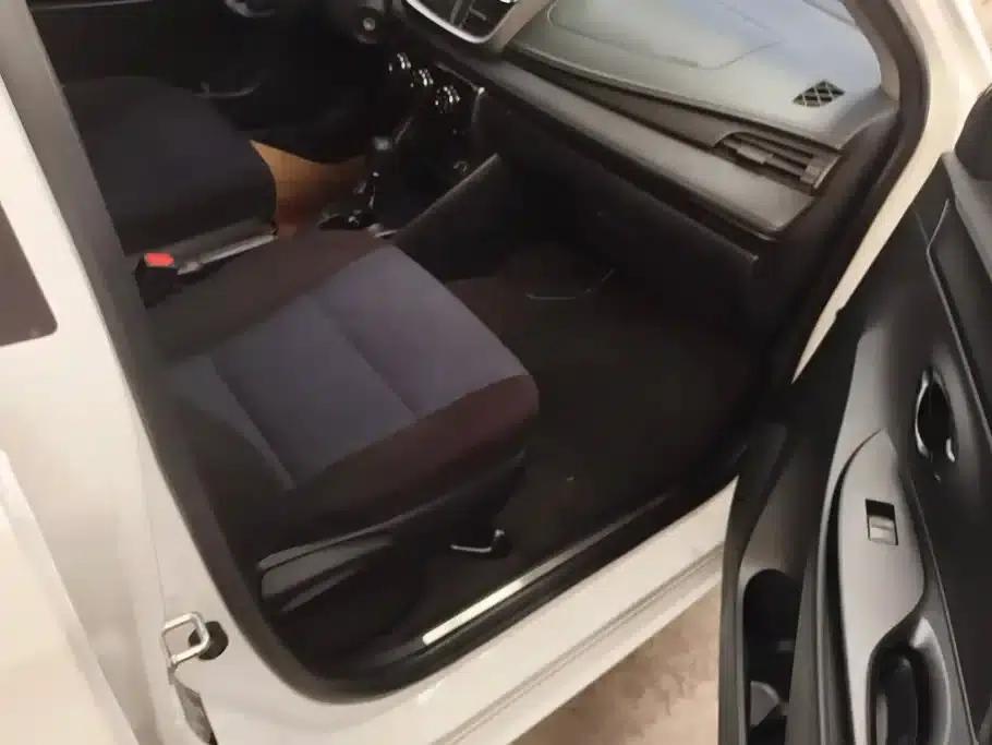 YARiS L 2020 1.5L CVT Leading Edition — миниатюра 8