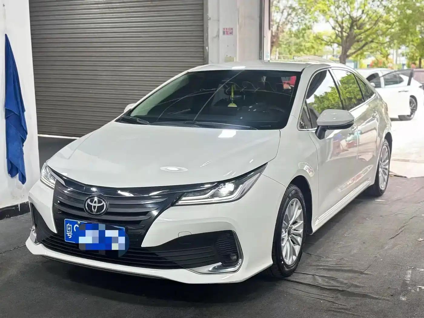 2021 Avalon 2.0L Entry-level Edition — миниатюра 1