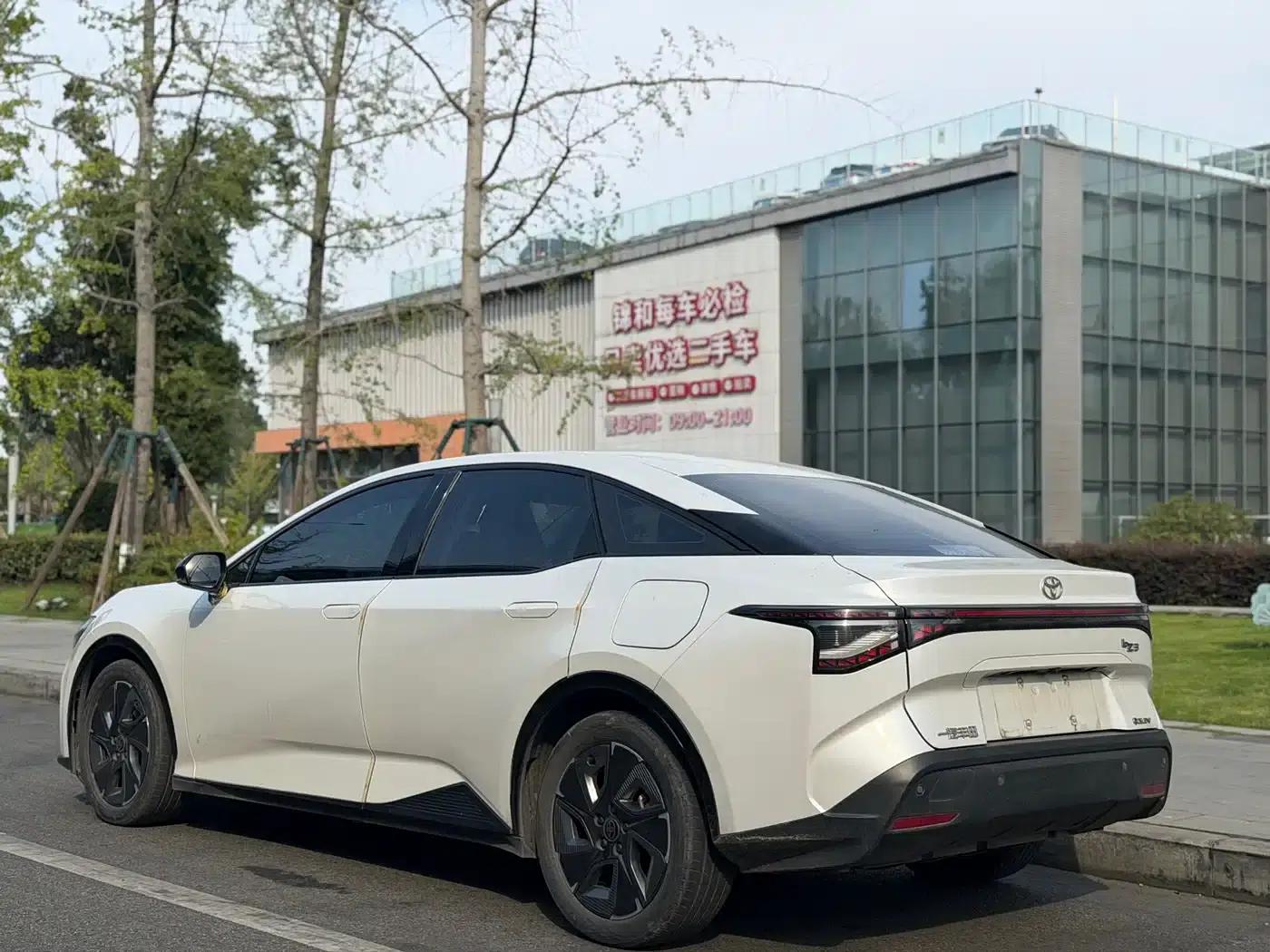 Toyota BZ3 2023 model, 517km, Elite PRO — миниатюра 4