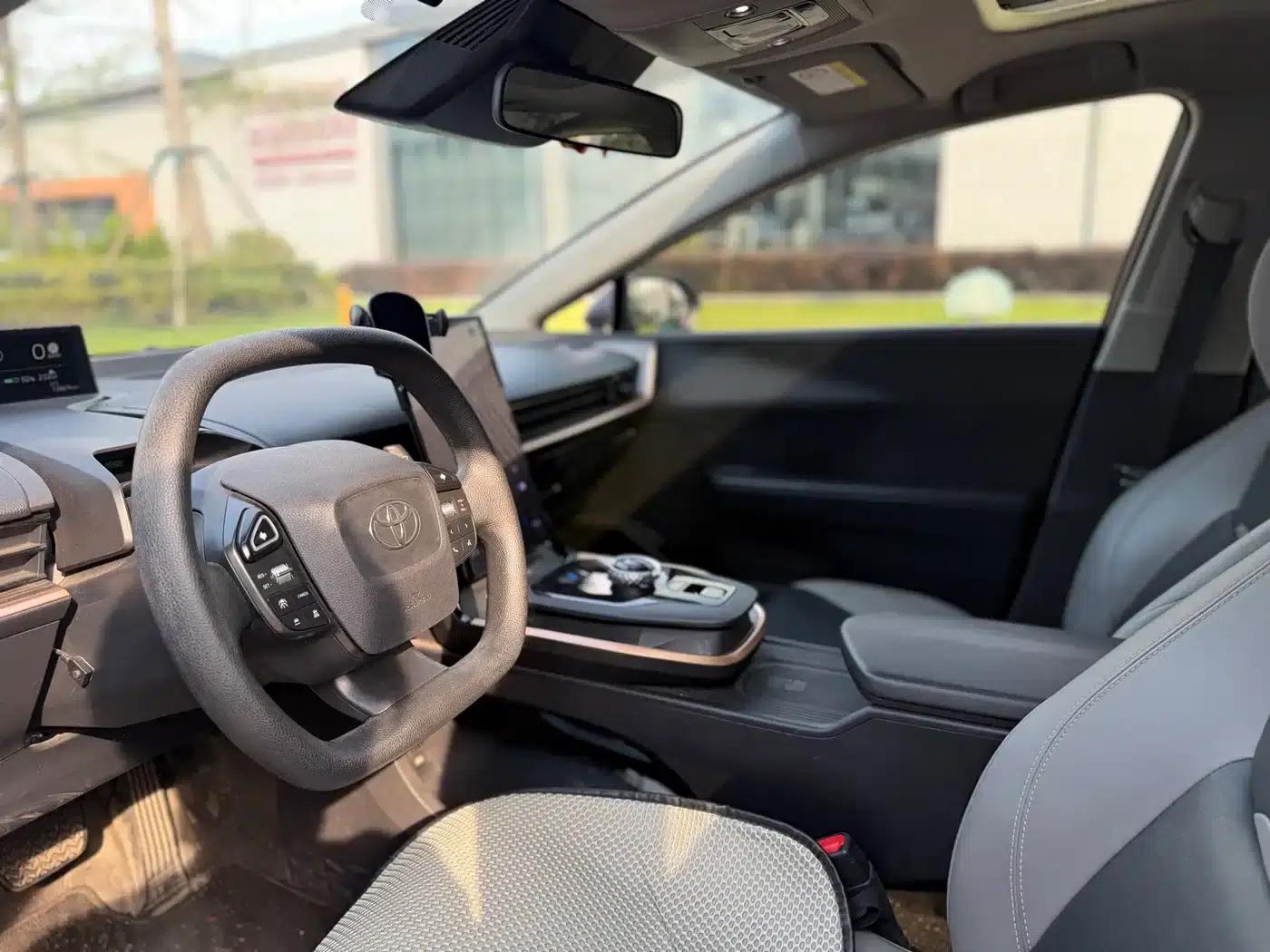 Toyota BZ3 2023 model, 517km, Elite PRO — миниатюра 8