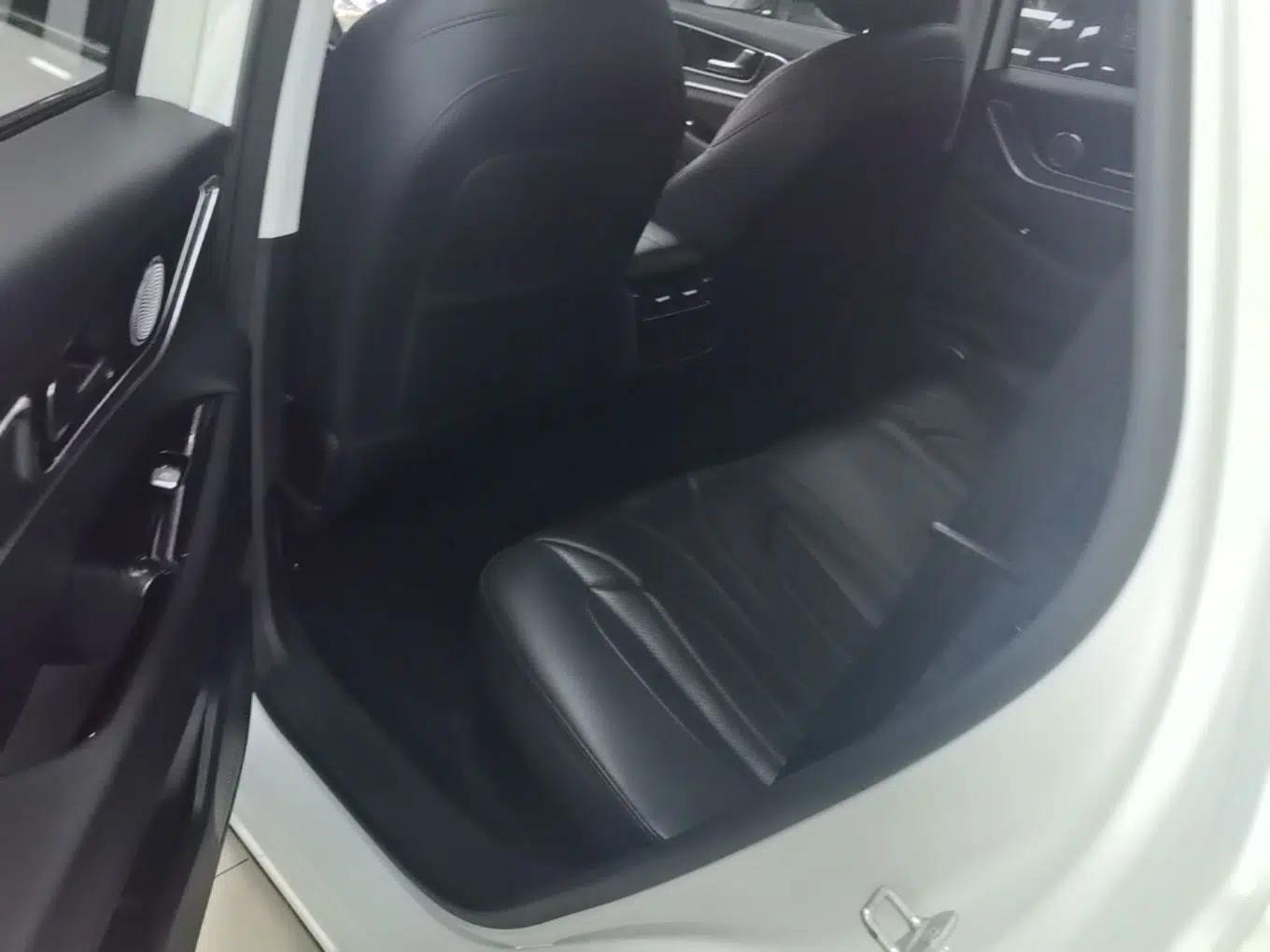 Chery Fengyun T9 2024 120 Long-Range Standard Version 5 Seats Lithium-NMC Battery — миниатюра 20