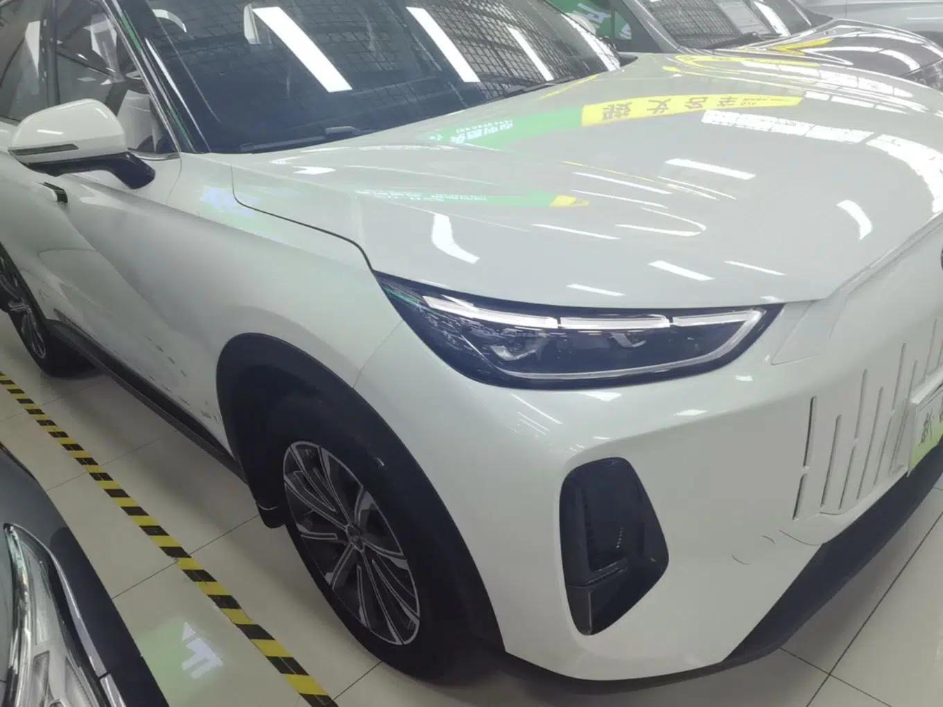 Chery Fengyun T9 2024 120 Long-Range Standard Version 5 Seats Lithium-NMC Battery — миниатюра 3
