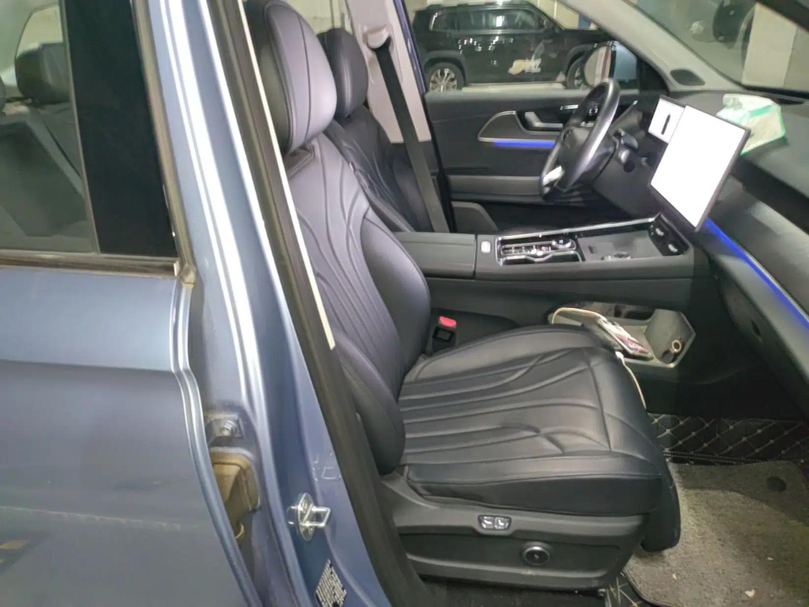 Chery Fengyun T9 2024 120 Long-Range Flagship Version 7 Seats Ternary Lithium — миниатюра 19