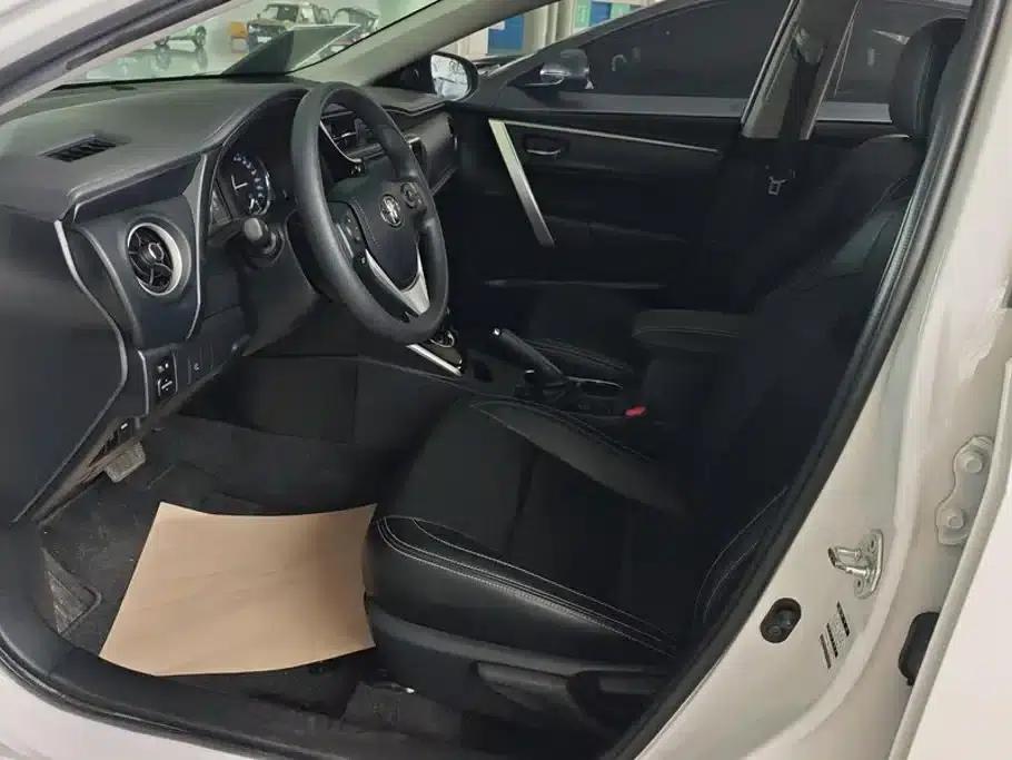 Corolla Hybrid E+ 2020 1.8L E-CVT Comfort Edition — миниатюра 9